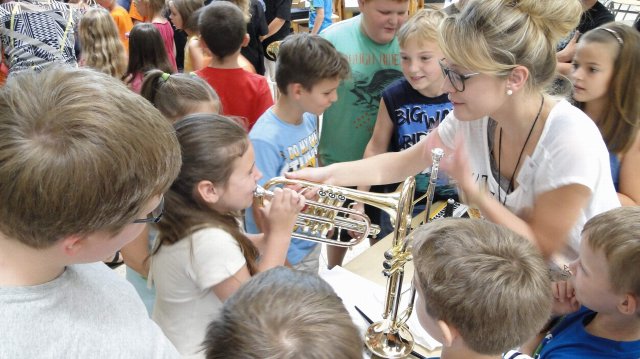 Grossansicht in neuem Fenster: Musikzug BläserKlasse 07-2014-2