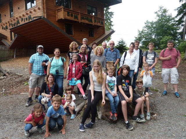 Montessori-Familien in völlig verdrehter Welt Montessori-Familien in völlig verdrehter Welt