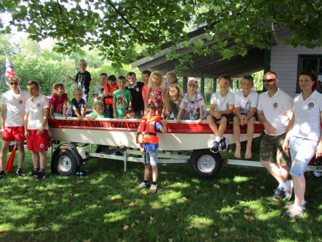Flaschenpost mit Schatzkarte im Mühlweiher entdeckt Flaschenpost mit Schatzkarte im Mühlweiher entdeckt