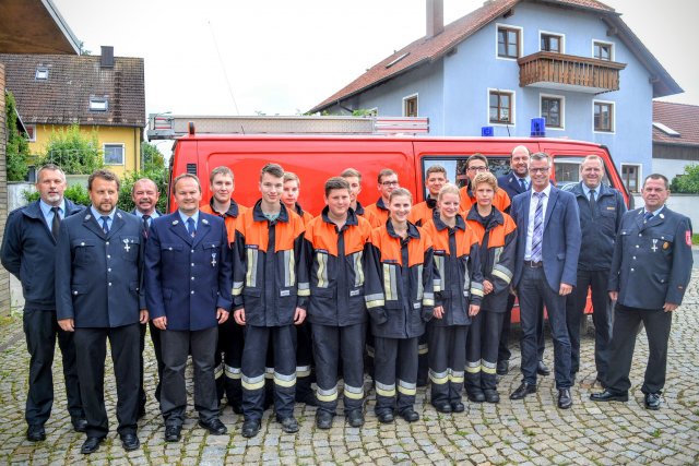 Prüfung bei der Jugendfeuerwehr Ehenfeld Prüfung bei der Jugendfeuerwehr Ehenfeld