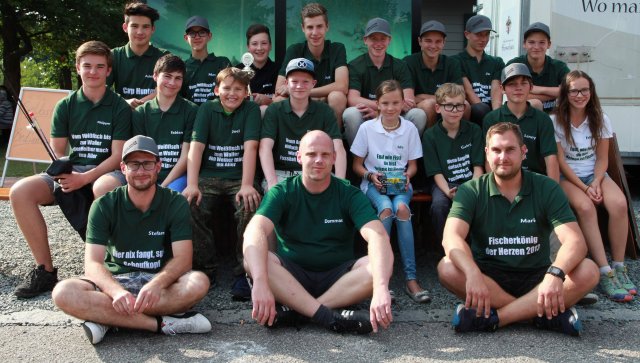 Bei Fischerfest Jugend-Fischerkönig gekürt Bei Fischerfest Jugend-Fischerkönig gekürt