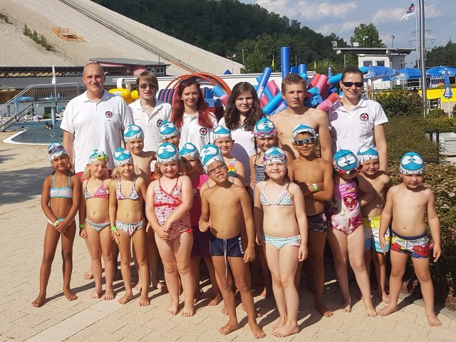 Schwimmen ist mehr als baden gehen Schwimmen ist mehr als baden gehen