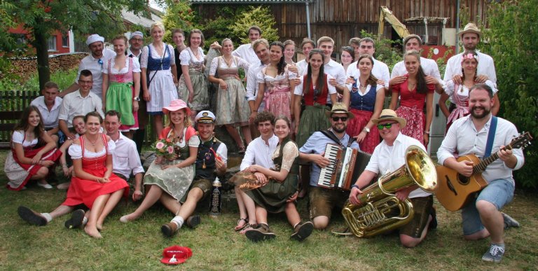 Drei Tage Hochstimmung bei Burgstaller Kirwa! Drei Tage Hochstimmung bei Burgstaller Kirwa!