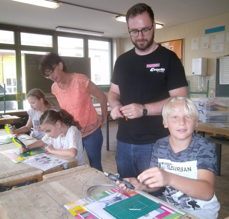 Techniktag mit Conrad Education Techniktag mit Conrad Education