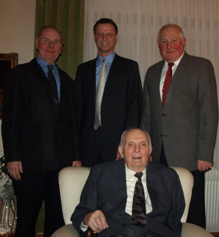 Eine herausragende Hirschauer Persönlichkeit – Willi Bösl Eine herausragende Hirschauer Persönlichkeit – Willi Bösl