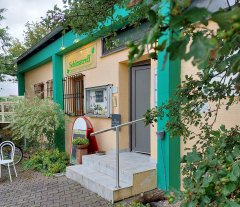 Eingang Schlosstreff neu