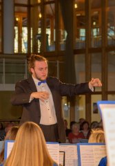 „Legenden und Geschichten“ beim Osterkonzert des Musikzugs