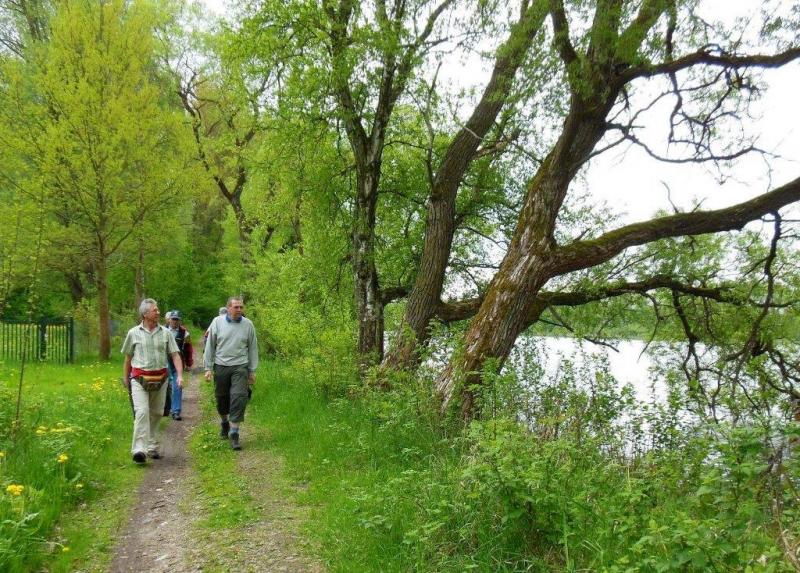 Naturnahe Wanderwege